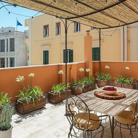 Agapanthus Apartment
